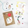 Fabriquez votre propre porte-clés du Père Noël
